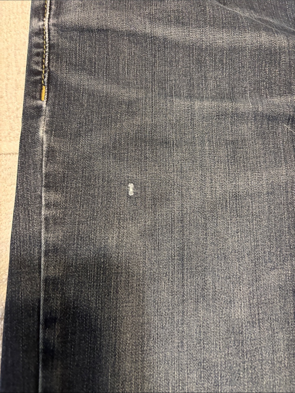 American Eagle Outfitters Men’s Jeans - Dark and Light Blue Washes - Picture 8 of 16